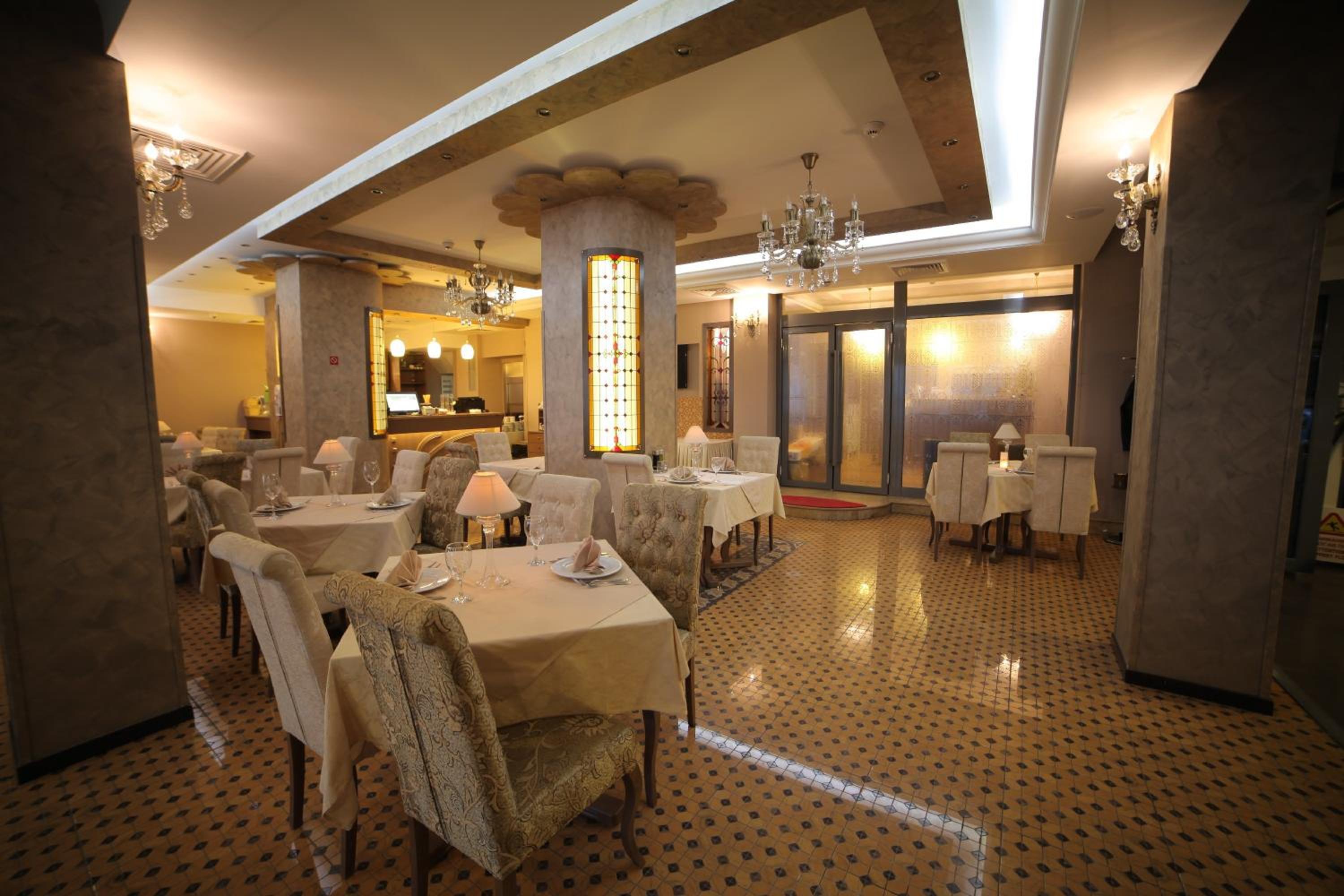 City Palace Hotel 33/50