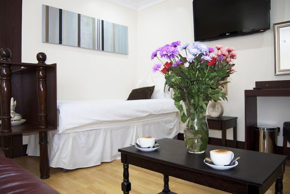 Villaggio Hotel & Restaurant 21/36