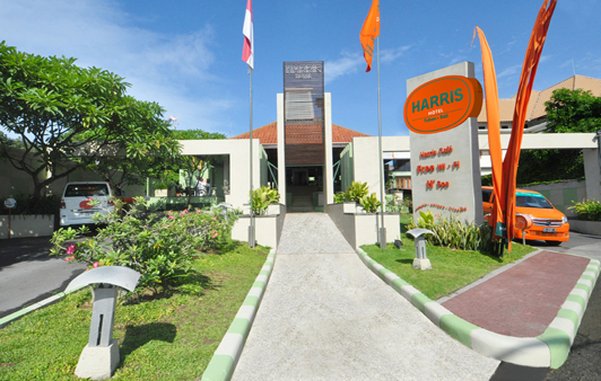 HARRIS Hotel Kuta Tuban 7/8