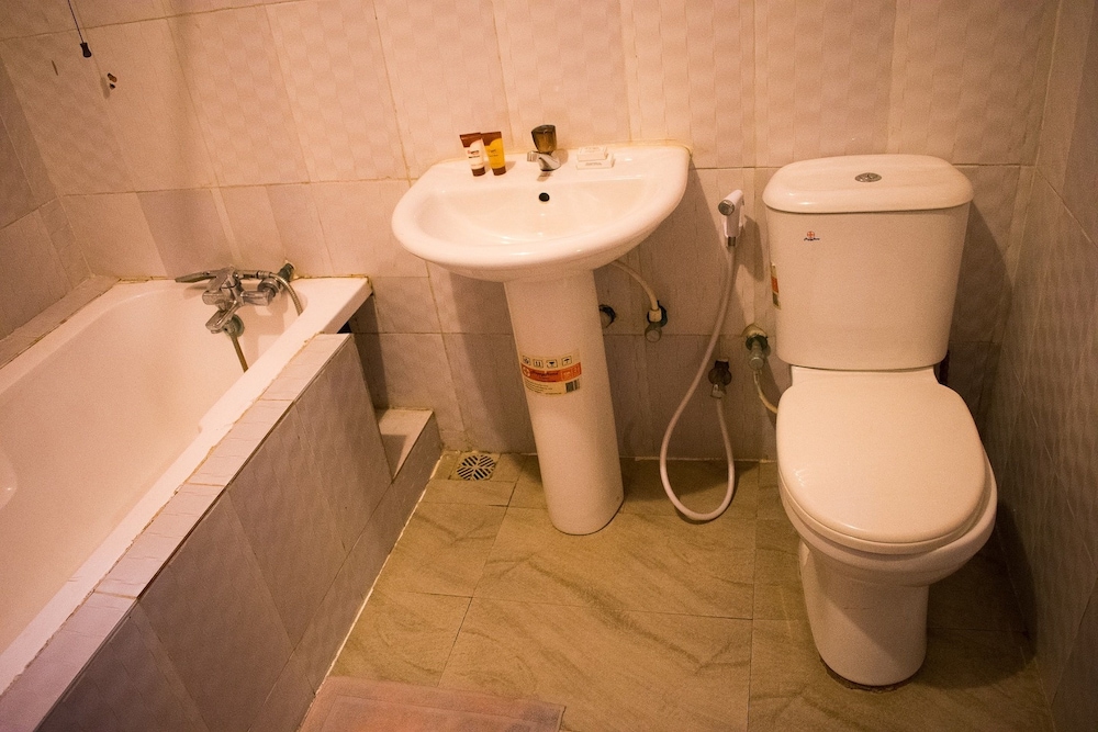 Esporta Suites (Agindingbi) 30/32