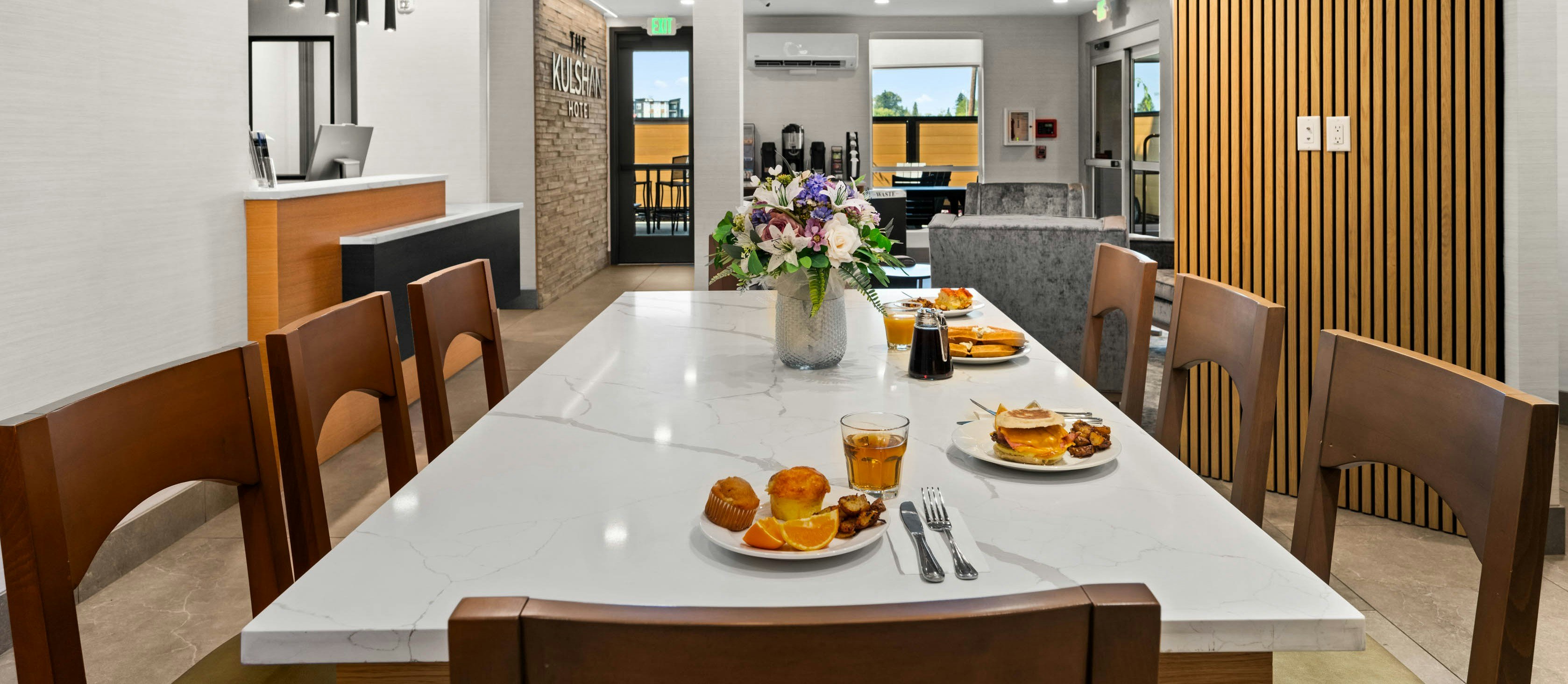 The Kulshan Hotel 17/26