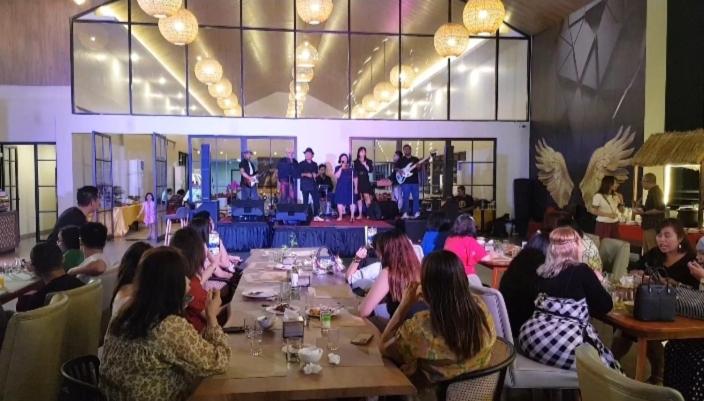 SIP Azana Hotel Jayapura 32/50