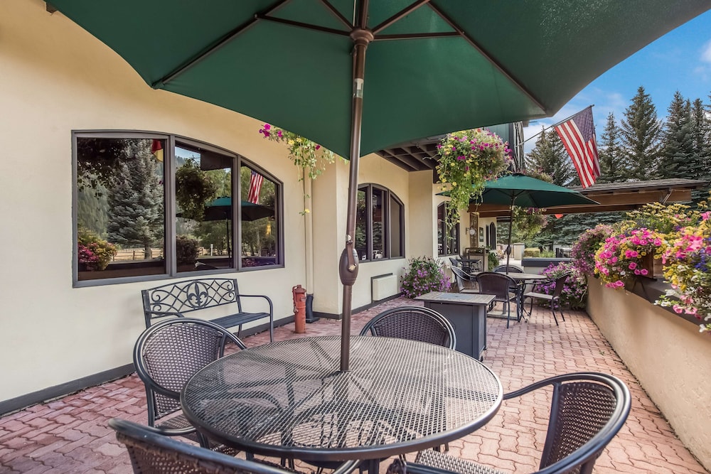 Best Western Tyrolean Lodge 55/68