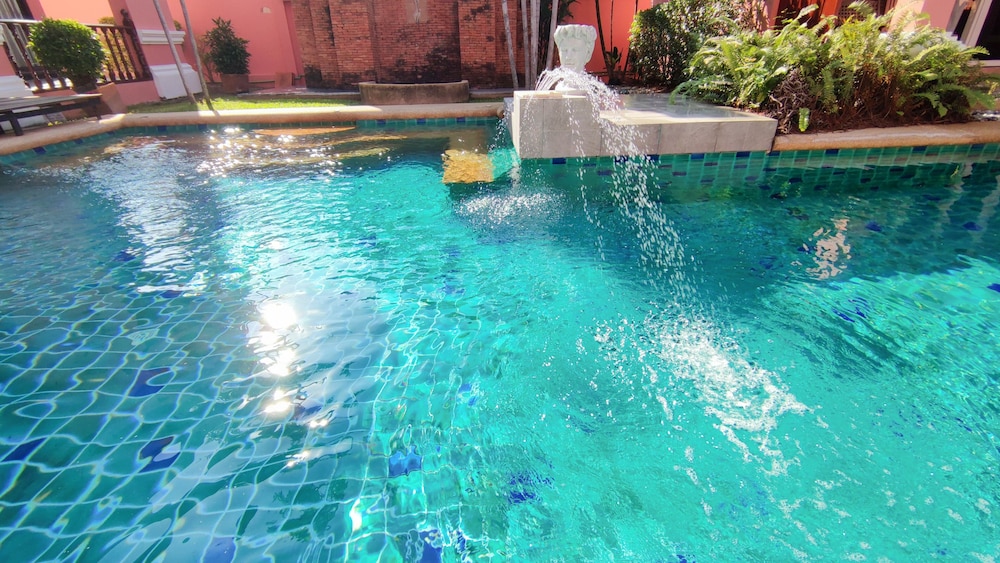 Pratamnak Villa 93/100