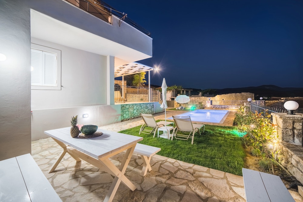 Villa Provenza 13/34