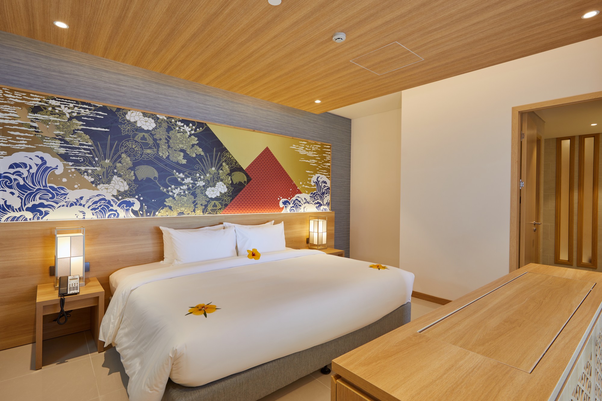 Ambassador, Suite, Ocean View