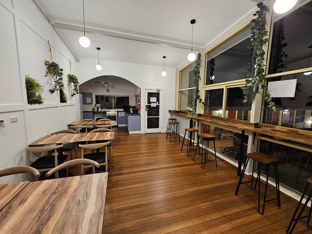Waterview Gosford Motor Inn 55/72