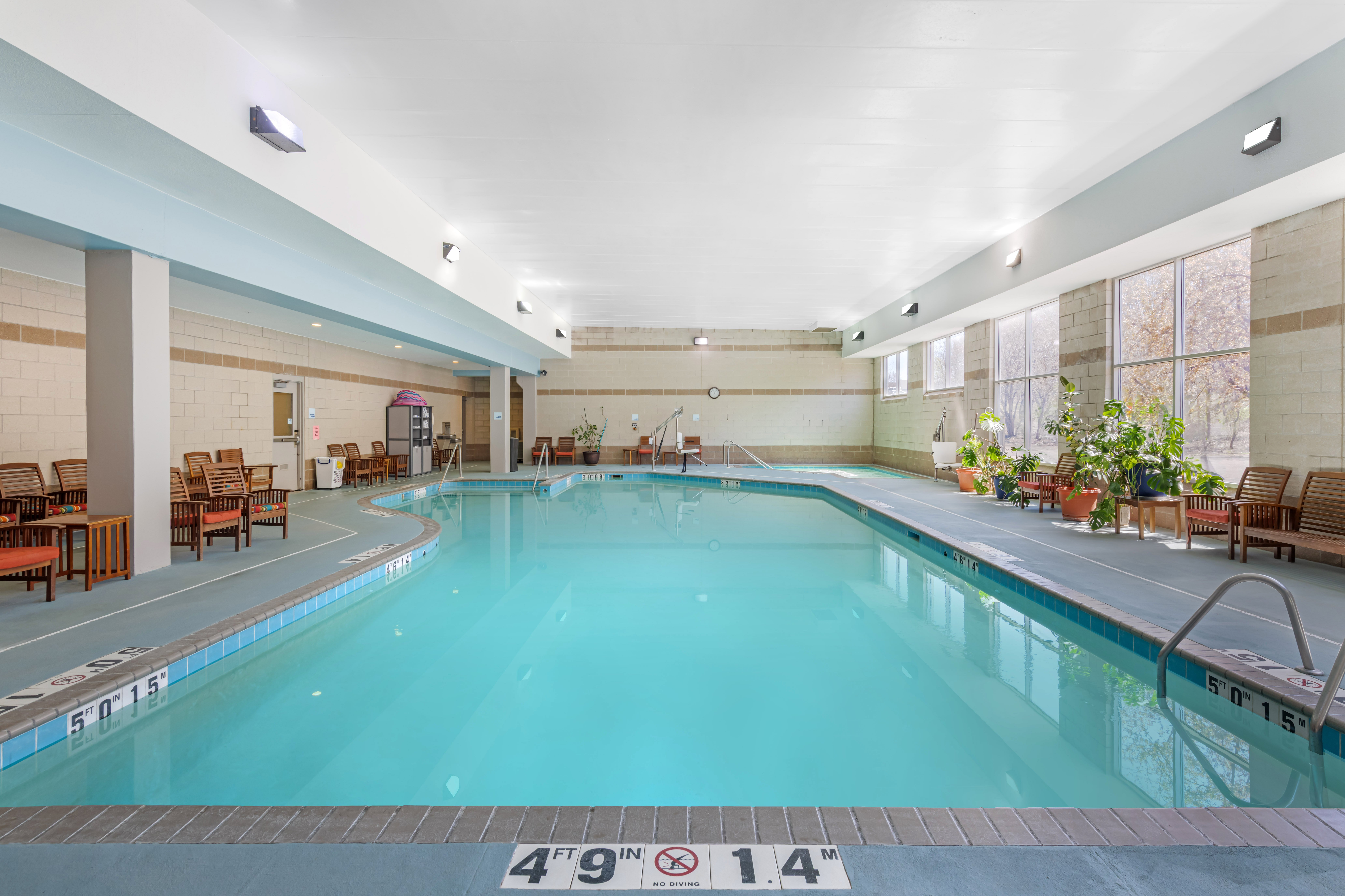 Holiday Inn Express St. Croix Valley 36/76