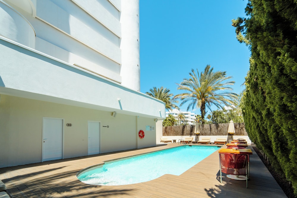 El Hotel Pacha 43/47