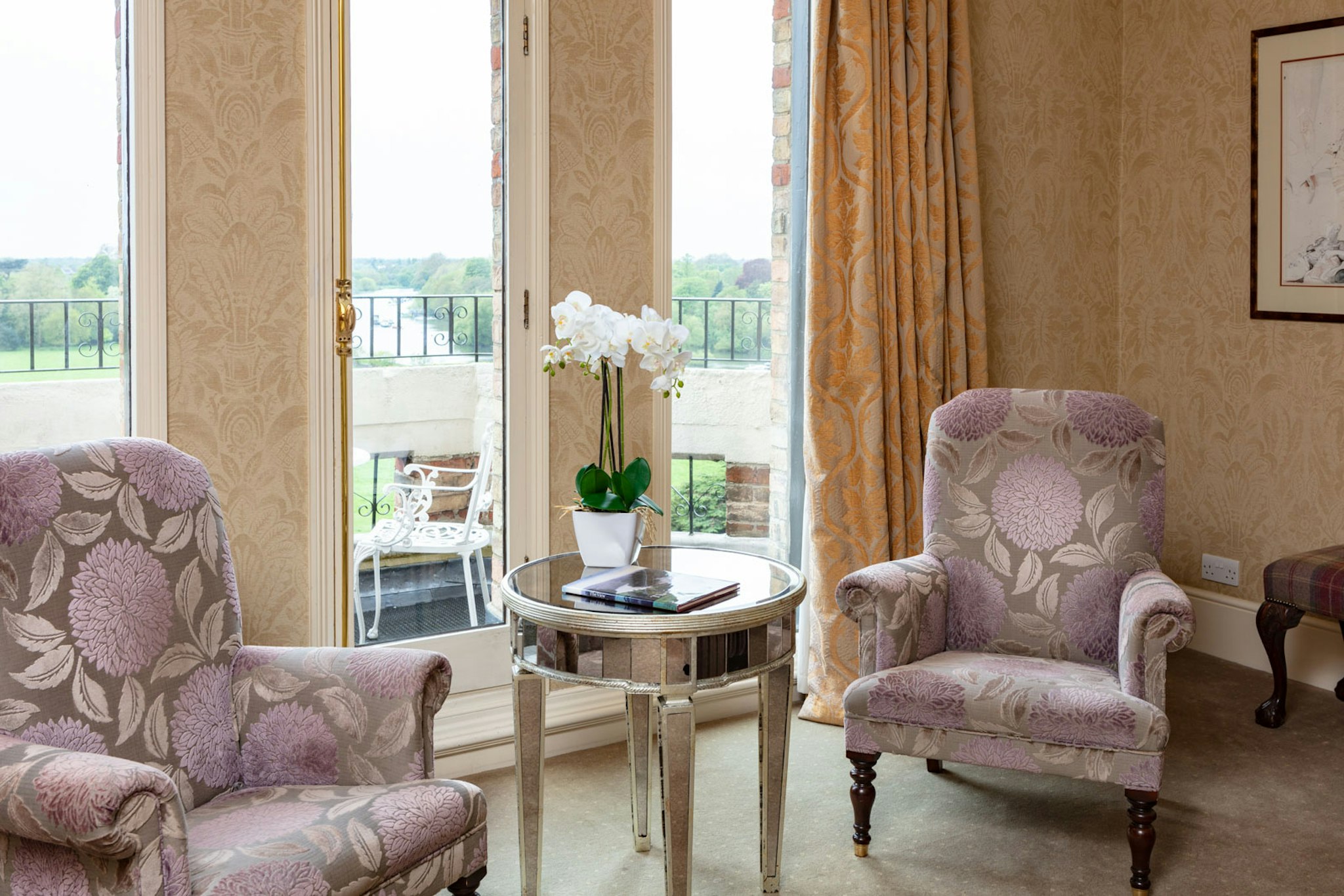 Petersham Hotel 32/50