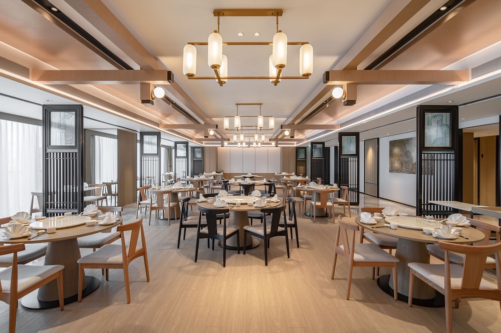 Four Points by Sheraton Taipei Bali 37/50