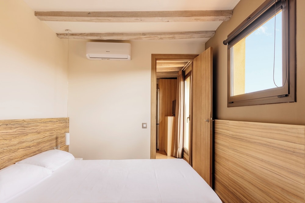 Milà Apartamentos Barcelona 10/43