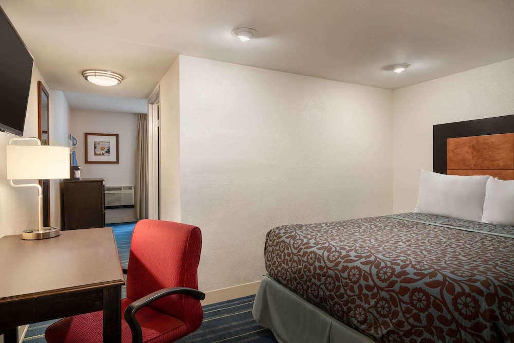 Days Hotel By Wyndham Allentown Airport / Lehigh Valley 15/47