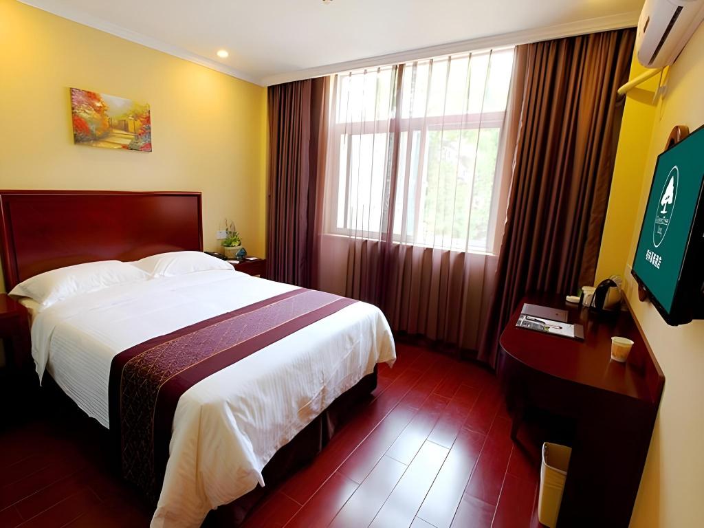 Greentree Inn Zhenjiang Science And Technology University Youth Square Express Hotel 6/41