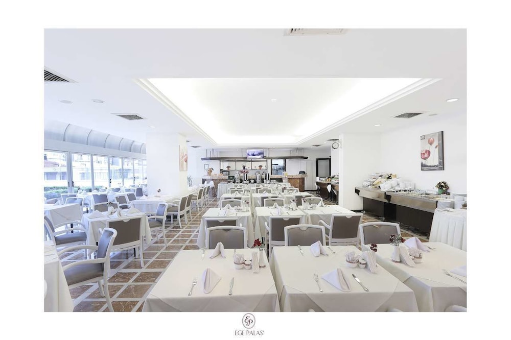 Ege Palas Business Hotel 35/66