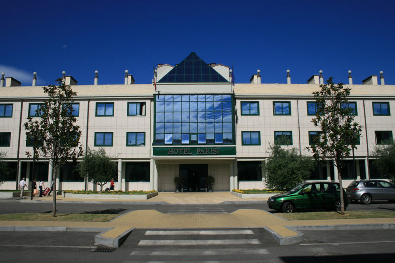 Hotel Parisi 3/67
