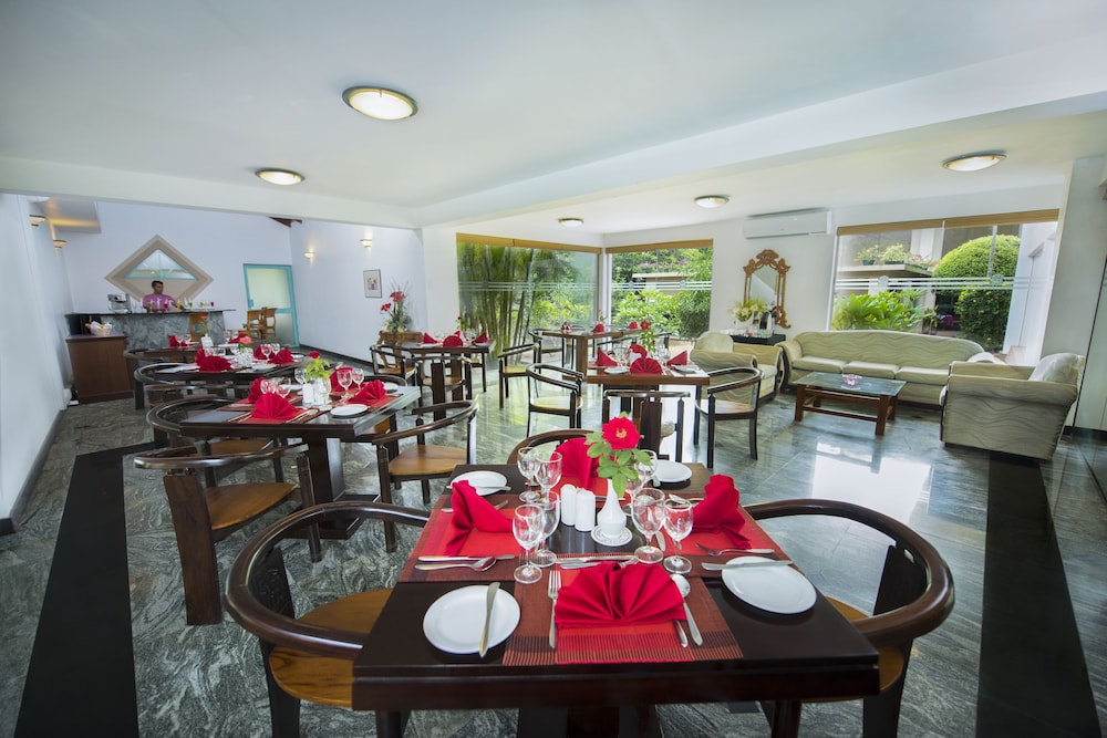 Mandara Rosen Hotel 48/64