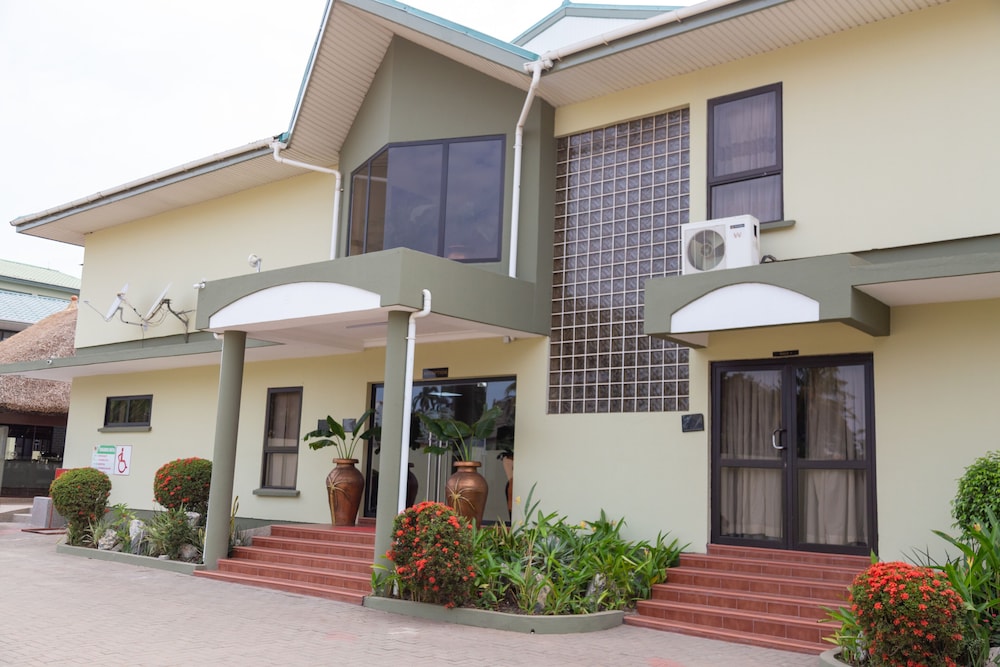 Sunlodge Hotel in ACCRA