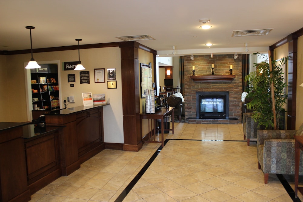 Staybridge Suites Milwaukee Airport South 8/53