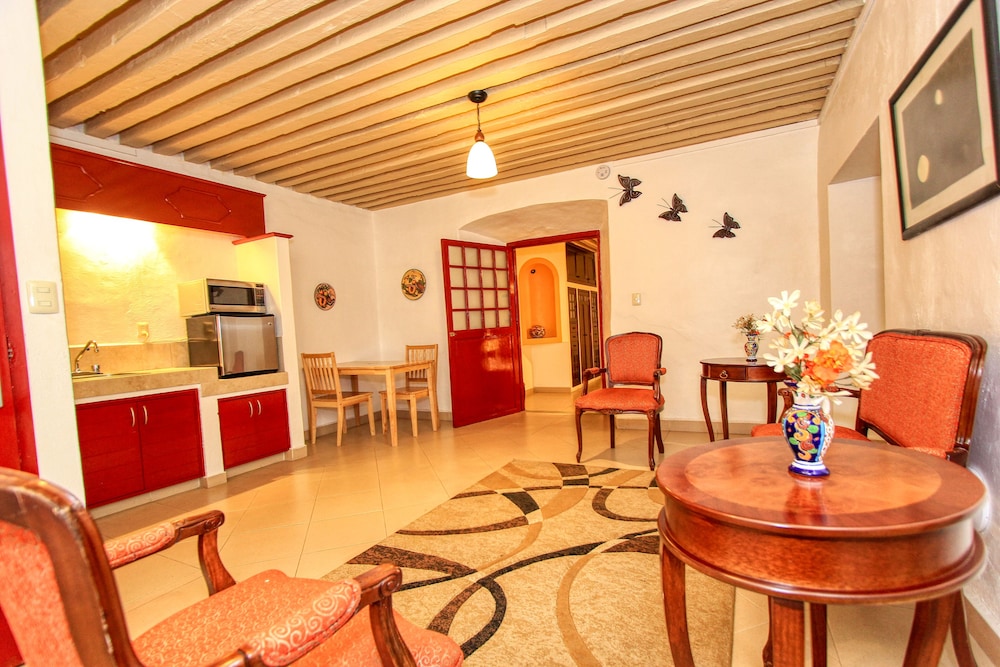 La Casona de Don Lucas 58/72