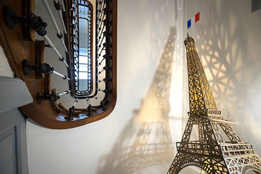 Hotel de Paris 20/33