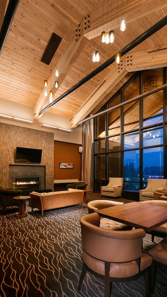 Best Western Premier Boulder Falls Inn 42/66