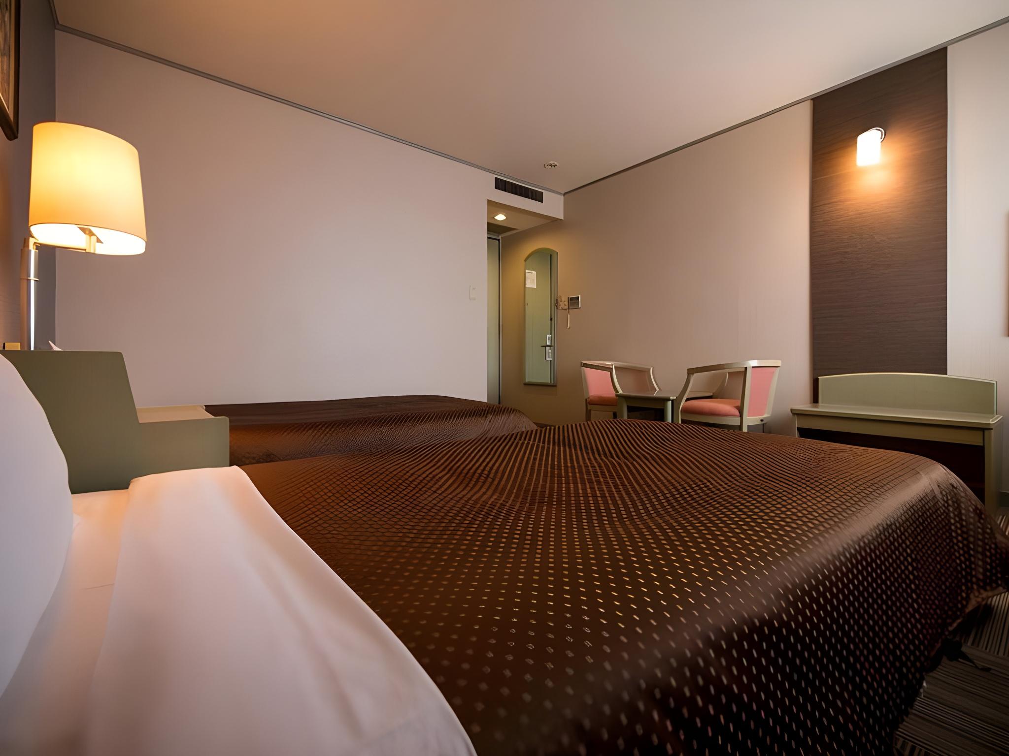 New Biwako Hotel 28/57