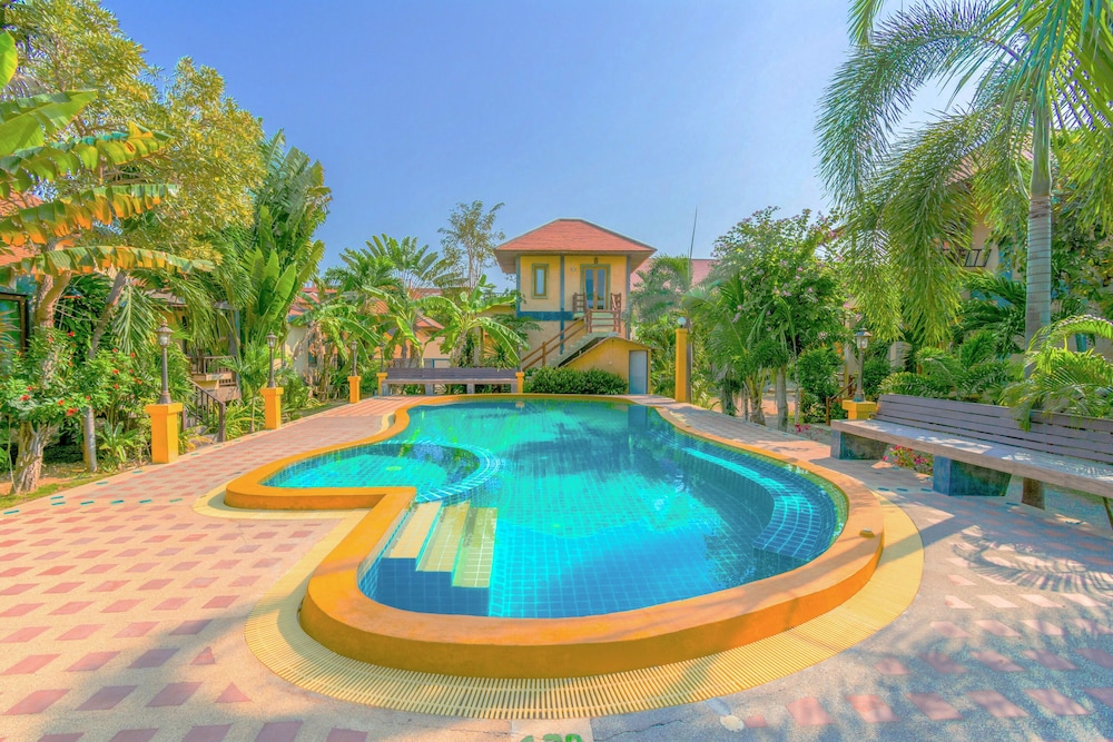 Baanbali Beach Resort 37/50