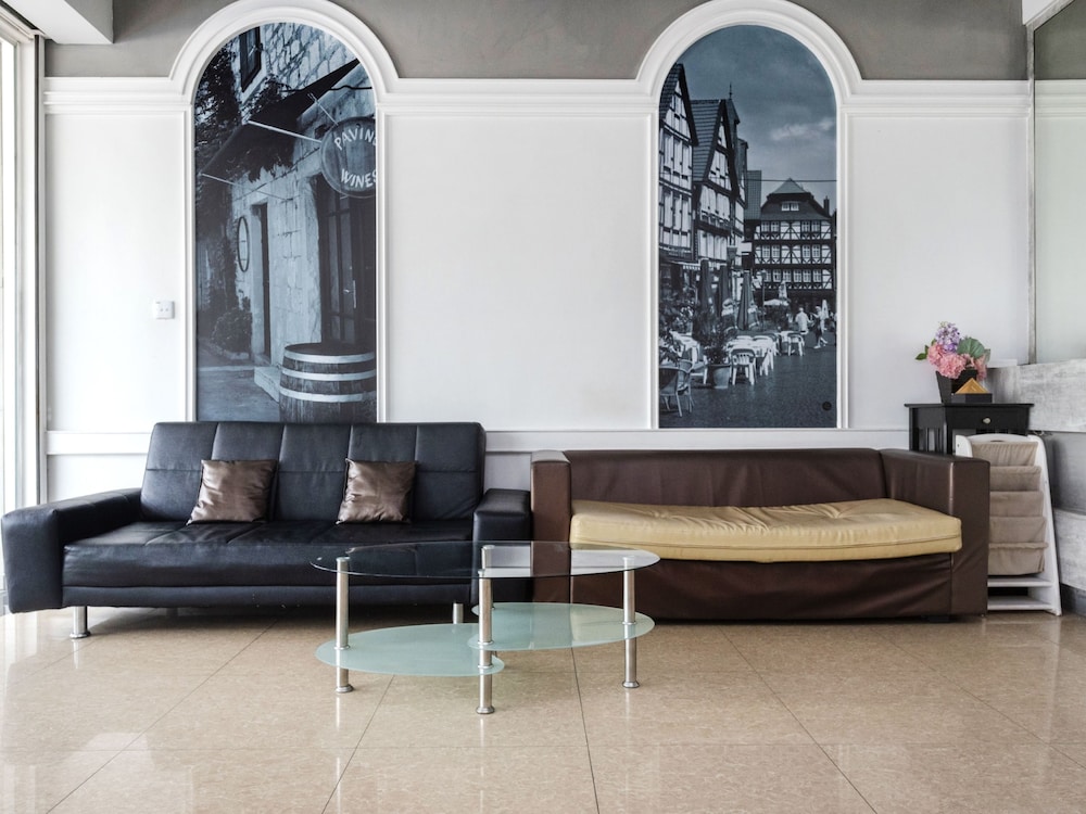 OYO 494 EG Hotel 18/26
