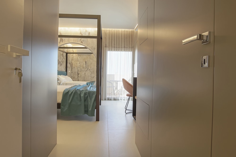 Hedoné Design Experience B&B 27/50