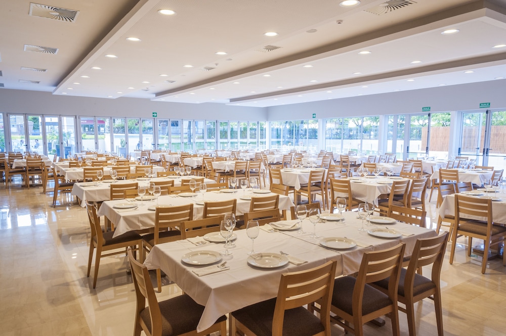 Hotel M A Sevilla Congresos 58/73