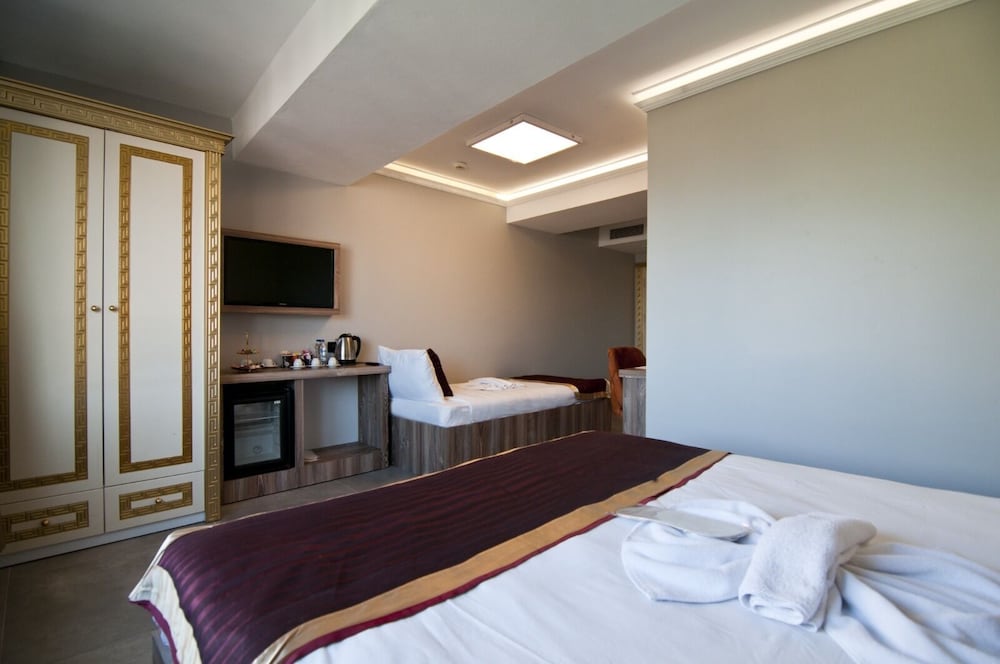 Vali Konak Hotel 29/65