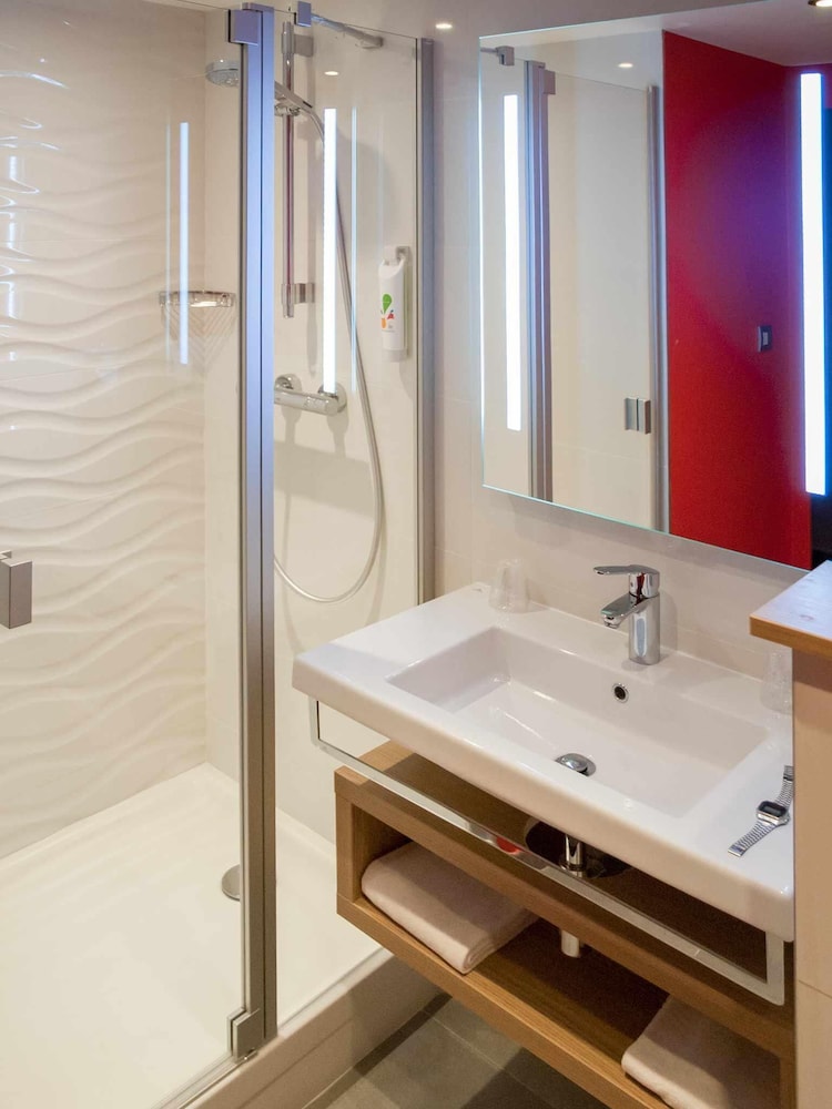 Ibis Styles Saint Malo Port 60/62