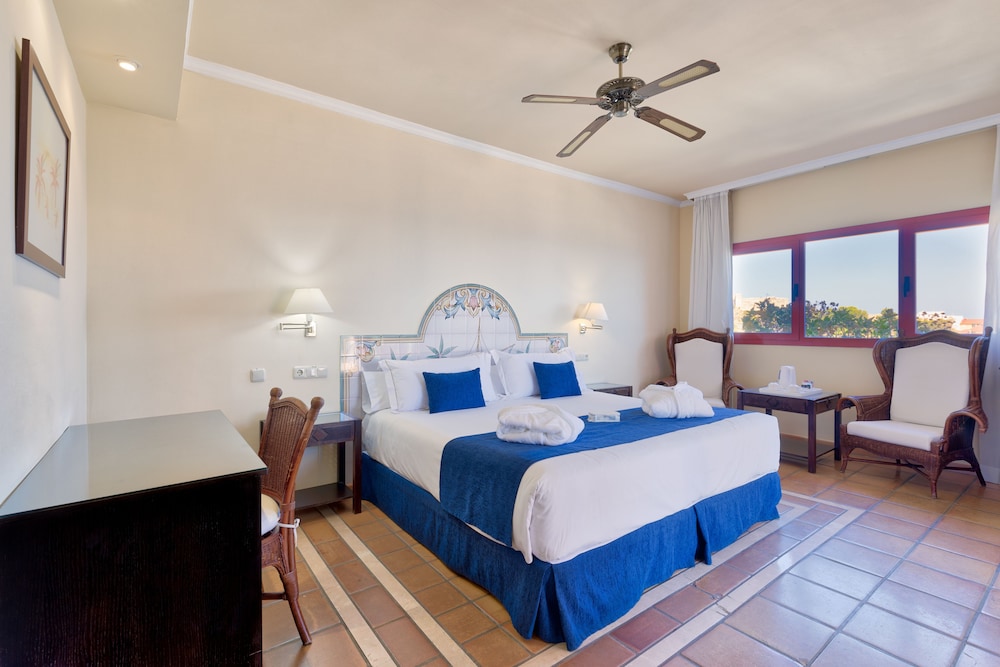Hotel Ibersol Almunecar Beach and Spa 18/67