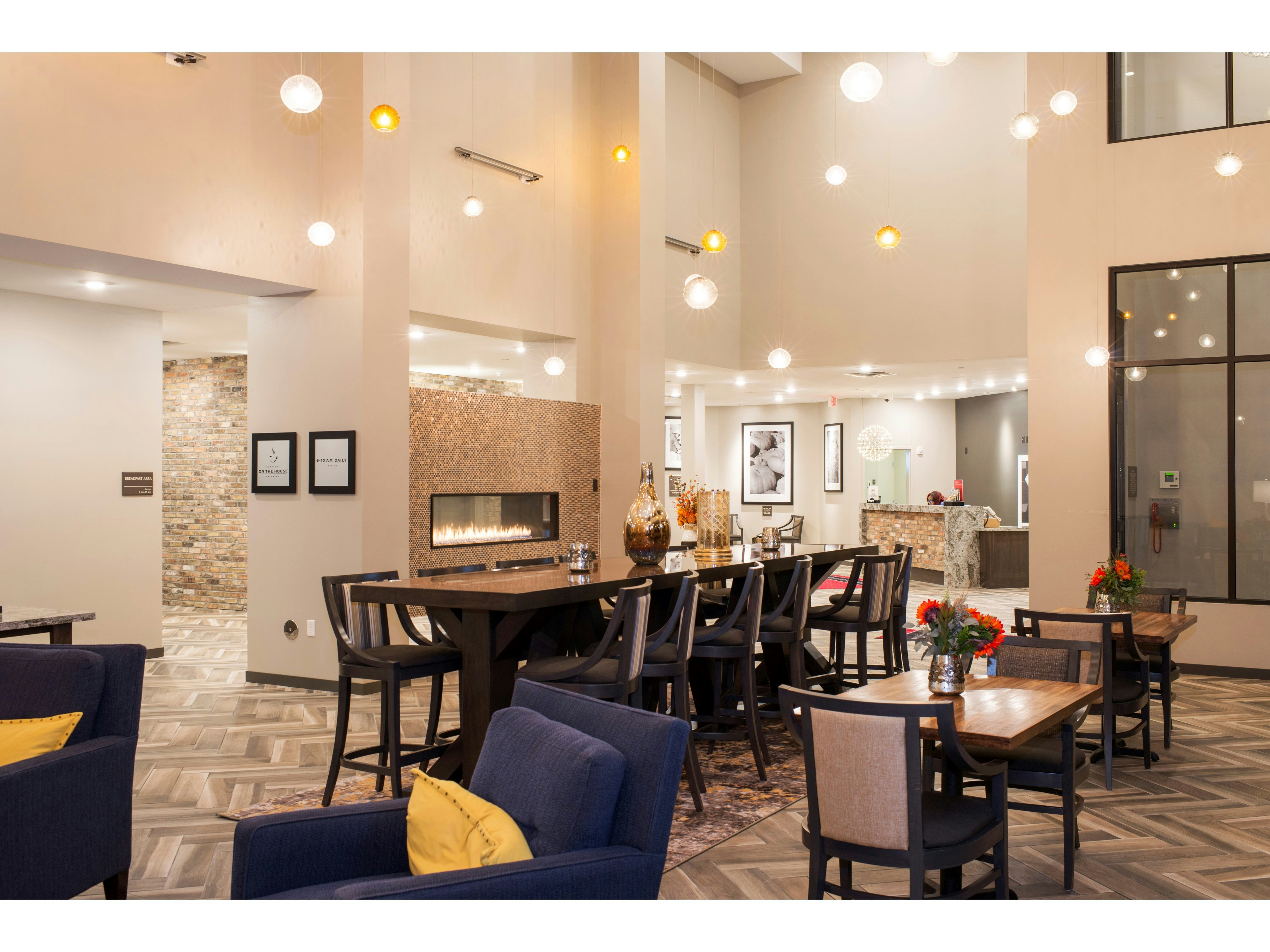 Hampton Inn Suites Minneapolis University Area Mn 13/20