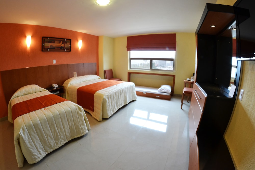 Hostalia Hotel Expo And Business Class 14/60