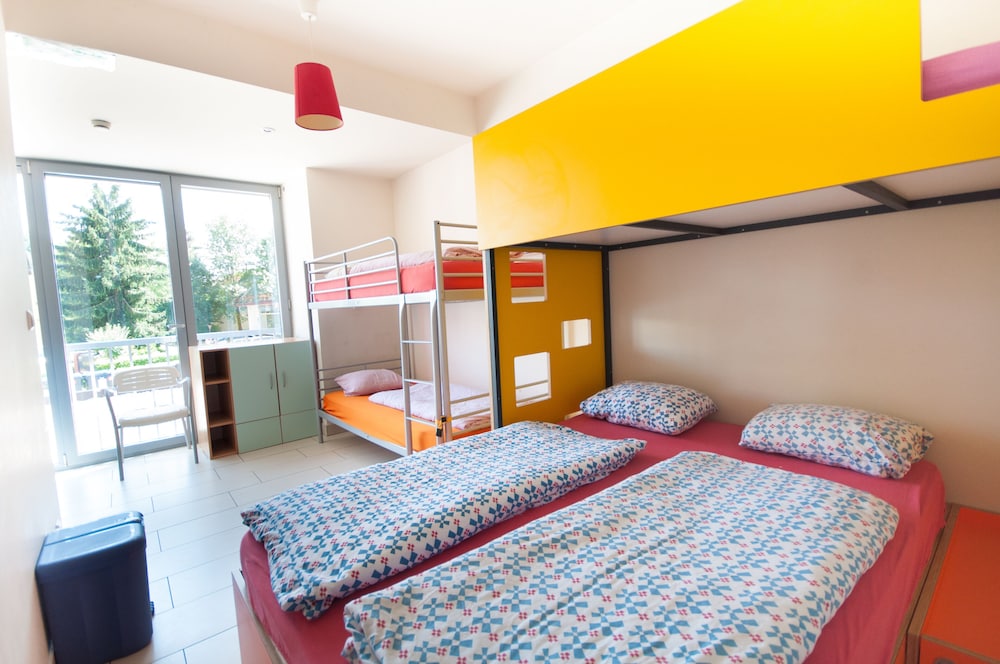 Simbol Rooms 9/41