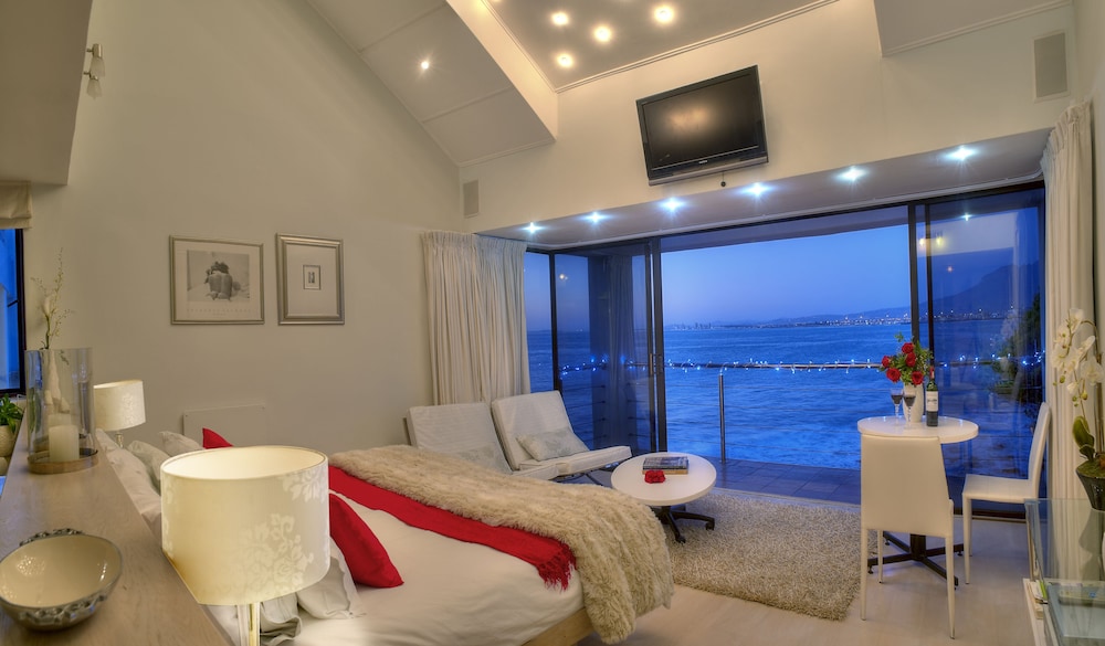 Premium, King Bed, Beach Side, Ocean View, Hot Tub