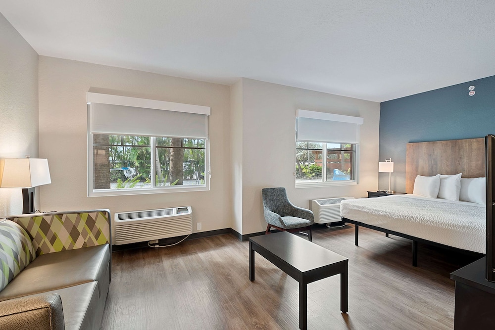 Extended Stay America Premier Suites - Fort Lauderdale - Cypress Creek - Park North 32/59