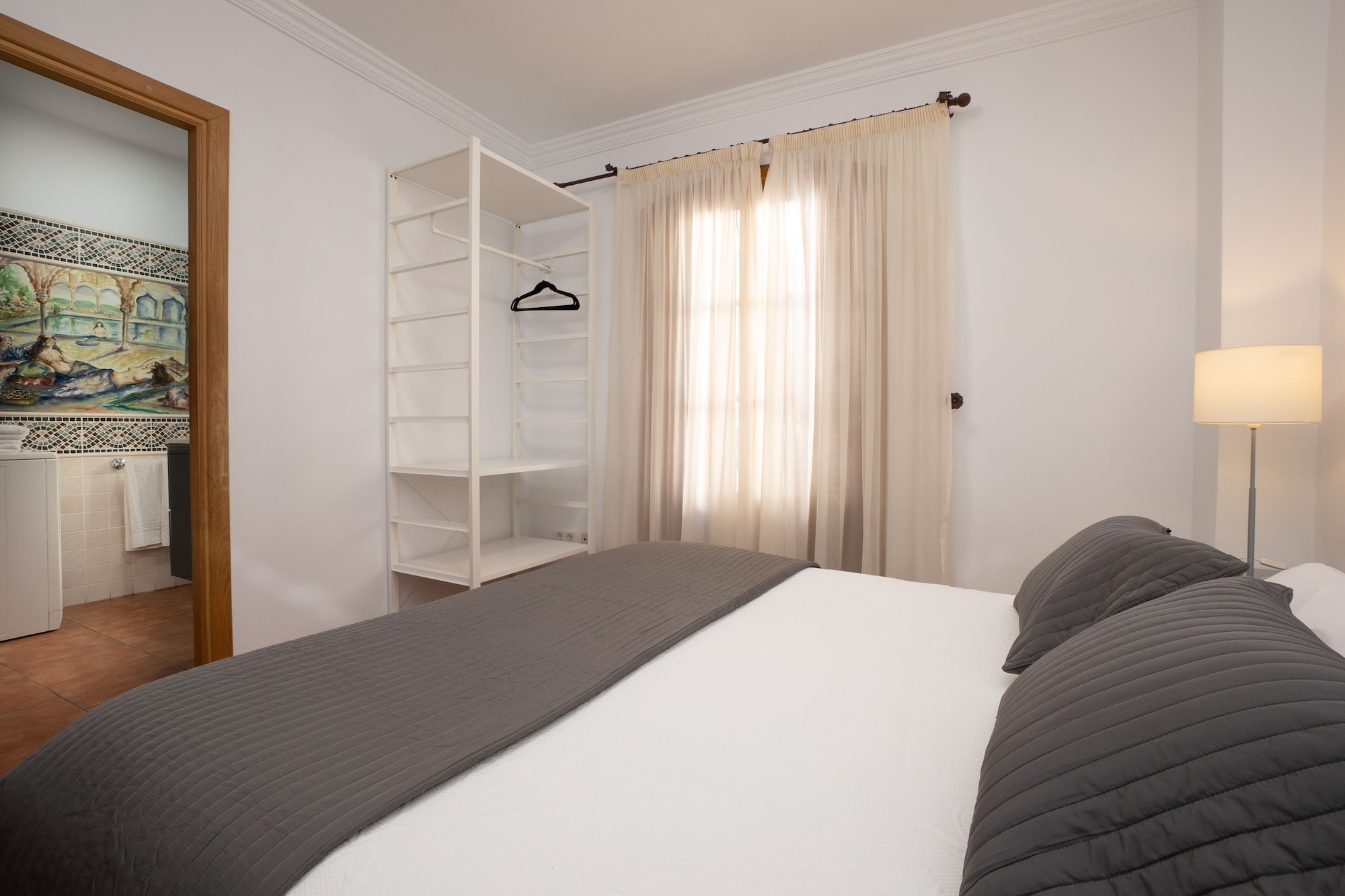 hostal abril