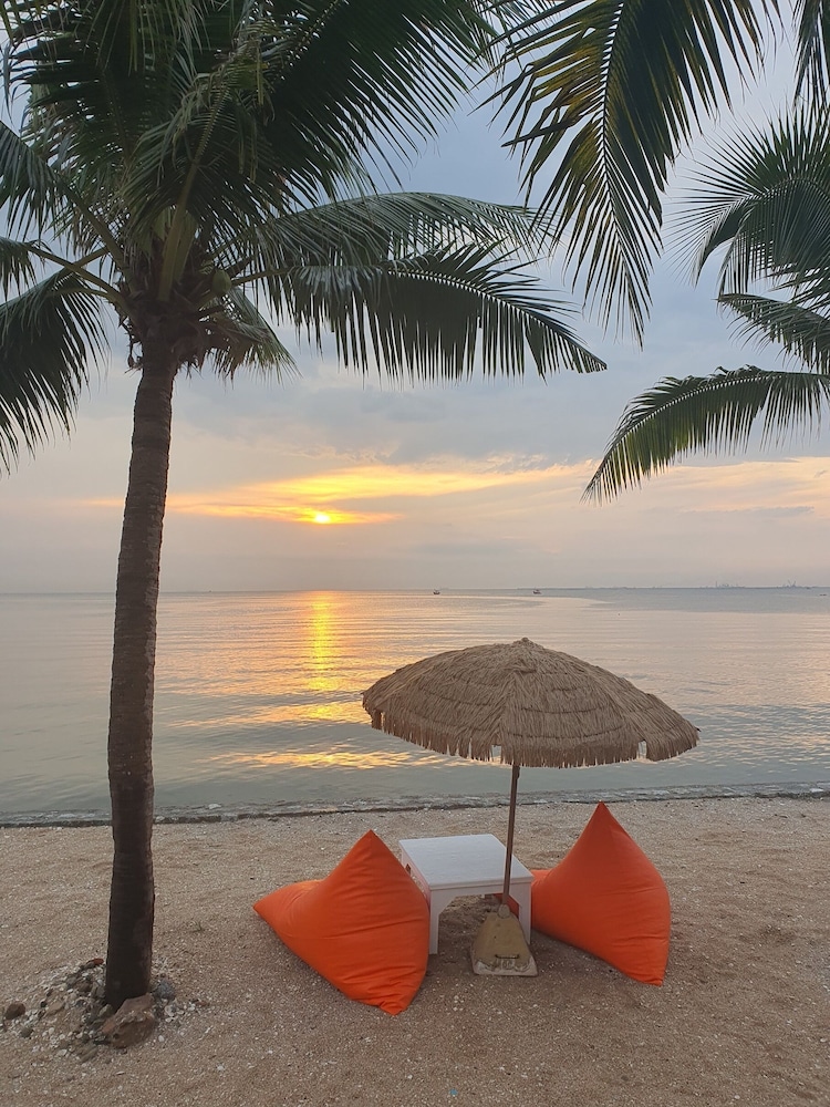 Serene Sands Health Resort 50/59
