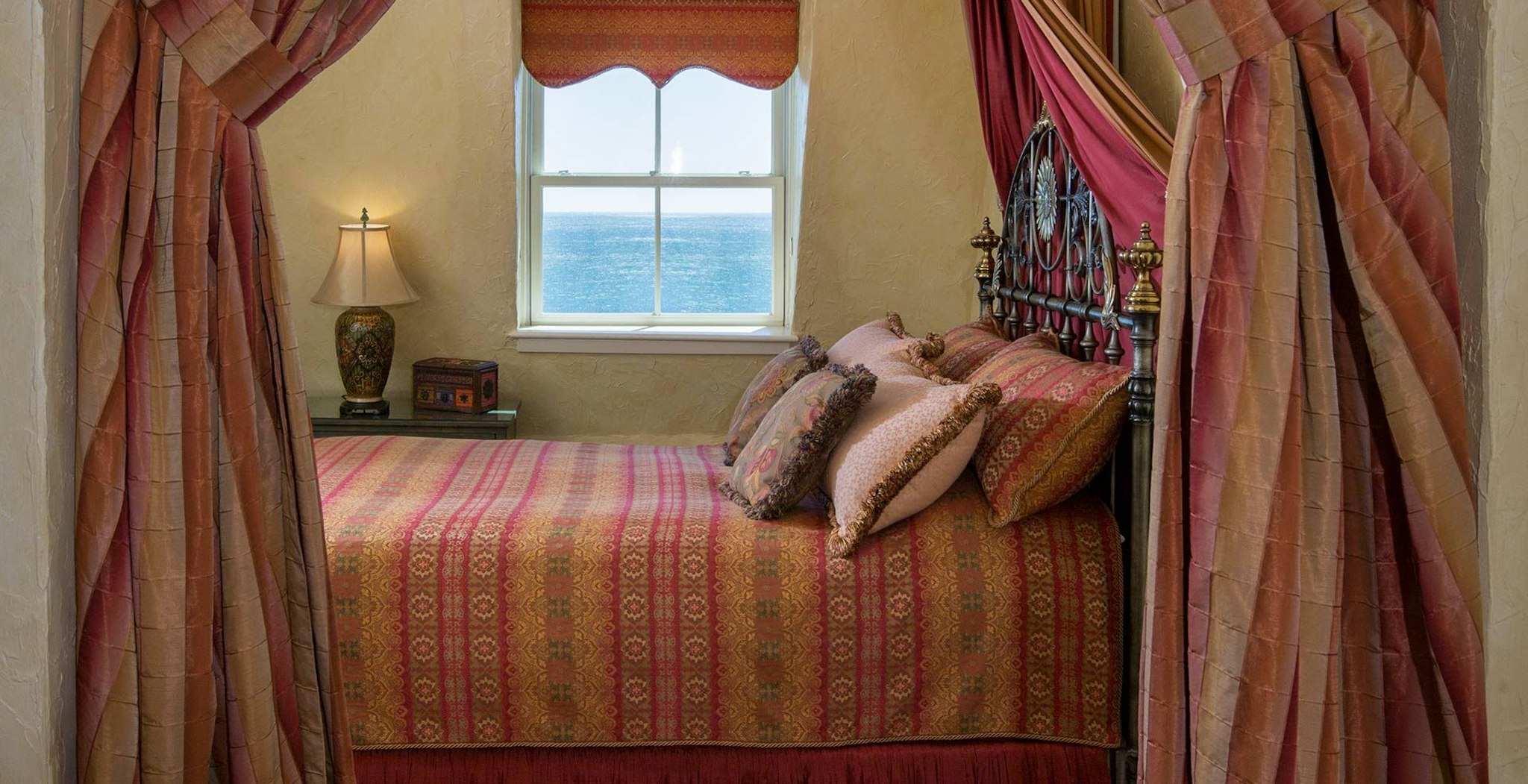 The Chanler at Cliff Walk 28/82