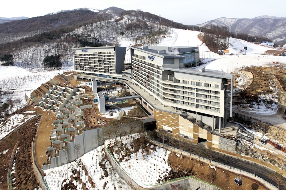 High1 Condominium 4/50