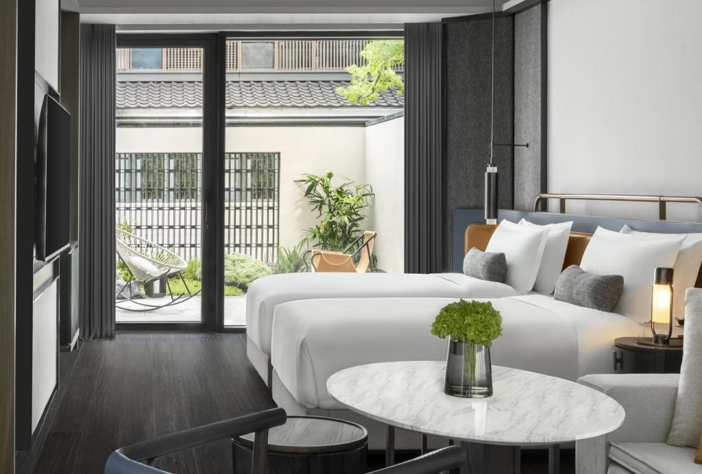 Premium, 2 Double Beds, Outdoor Living Area