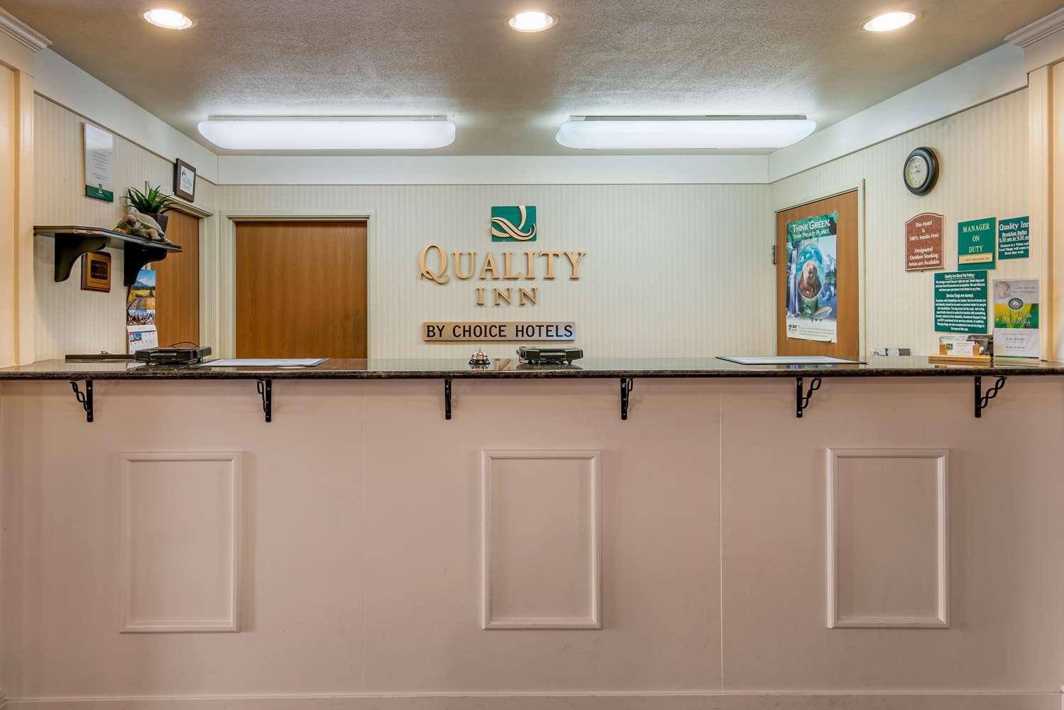 Quality Inn Bend North, OR 2/14