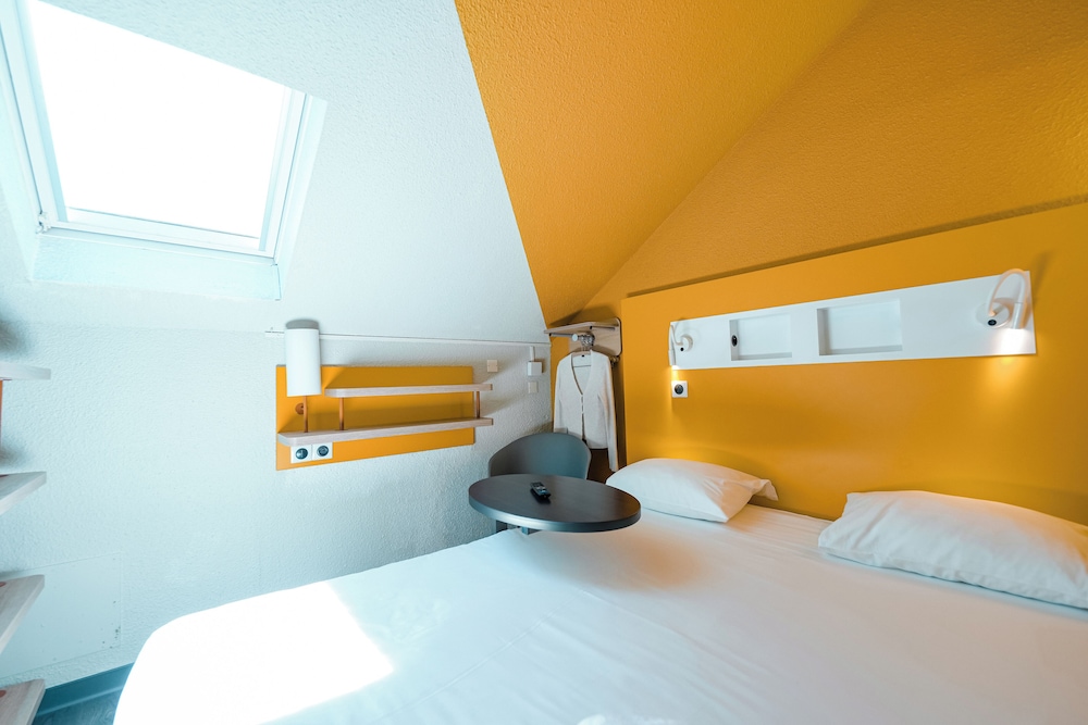Ibis Budget Marseille Vieux Port 17/67