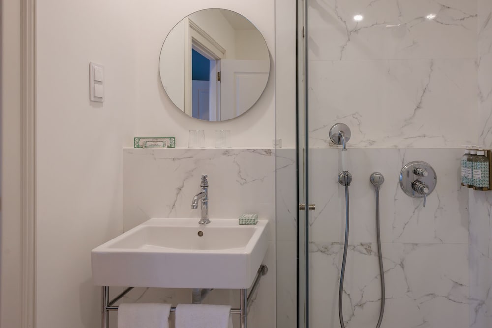 Alegria A Lisbon Boutique Hotel 63/64
