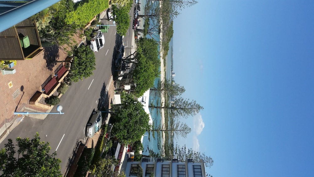 Tranquil Shores Holiday Apartments 66/71