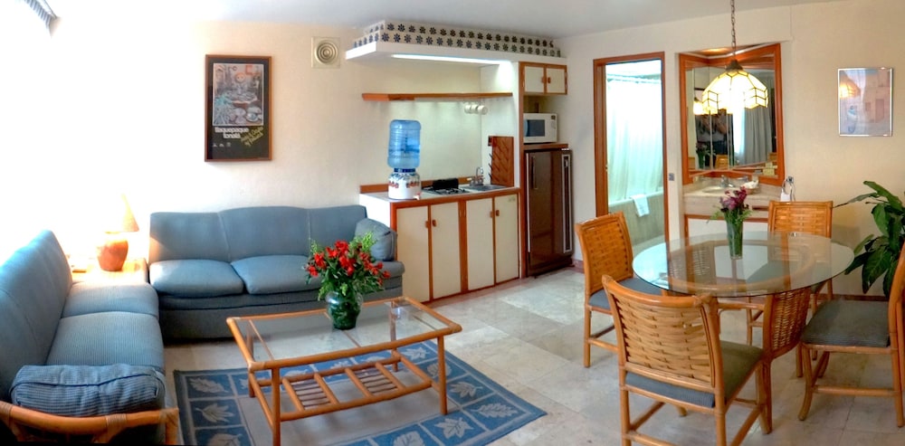 Oliva Plaza Hotel 37/50
