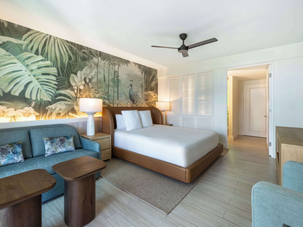 SUPERIOR, KING BED